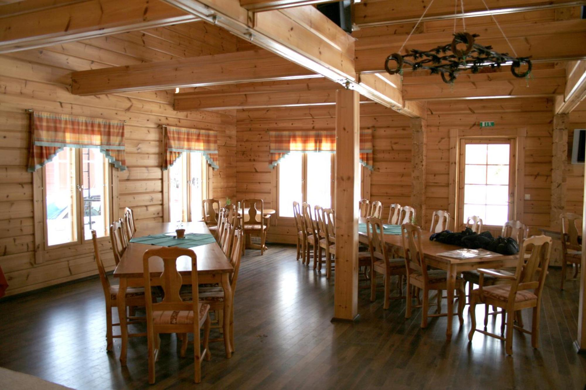Guest House Haapaniemen Hirsikartano Иисалми Экстерьер фото